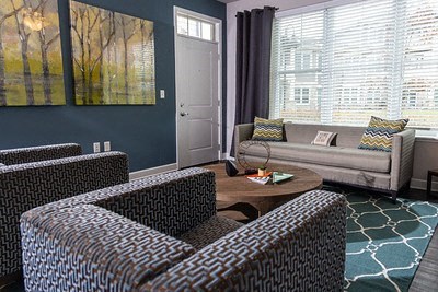The Lakes Of Valparaiso is a similar property to Park Pointe Townhomes located in Valparaiso