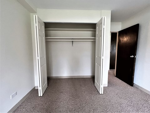 301 SE St Anthony Ave. Studio-2 Beds Johnson Realty for Rent - Photo Gallery 22