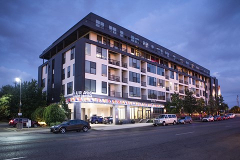 Grand Oak Apartments