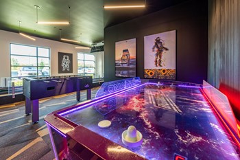 Game Arena at 19 South Apartments, Kissimmee, FL - Photo Gallery 21