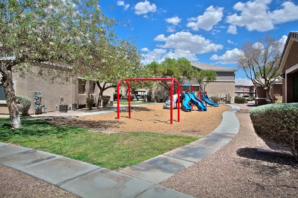 playgrounds at the preserve at polo ridge apartments fl