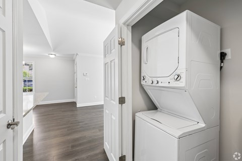 156 East Cedar Street 1-2 Beds Apartment for Rent