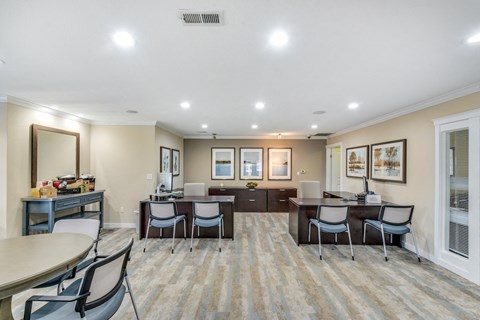 Community Lounge at Maple Crossing Apartments, Maple Valley, WA