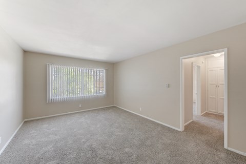 Clear room space at Acclaim at Baldwin Apartments, Los Angeles
