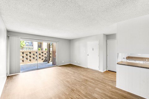 Open room space at Northpointe Apartments, Long Beach
