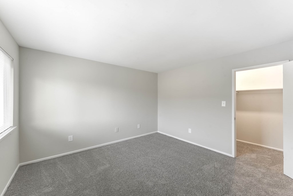 Acclaim At Alexandria