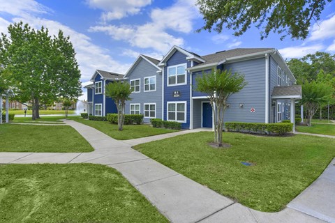 Spacious Lawn Area at Academy on Eastern Lake, Orlando, Florida