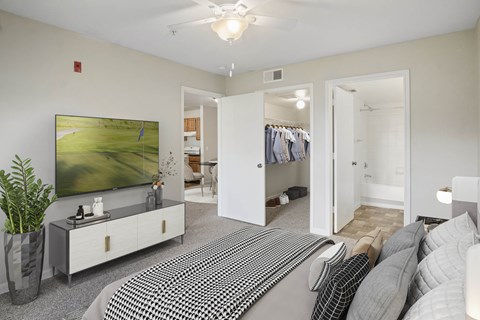 Gorgeous Bedroom at Retreat at Valencia Apartment Homes, Florida, 32825