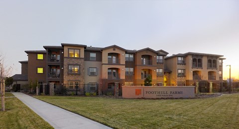 A building with the name Foothill Farms on a sign in front of it.