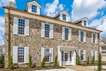 The Stone House Leasing Center and Clubroom The Stone House Leasing Center and Clubroom - Photo Gallery 2