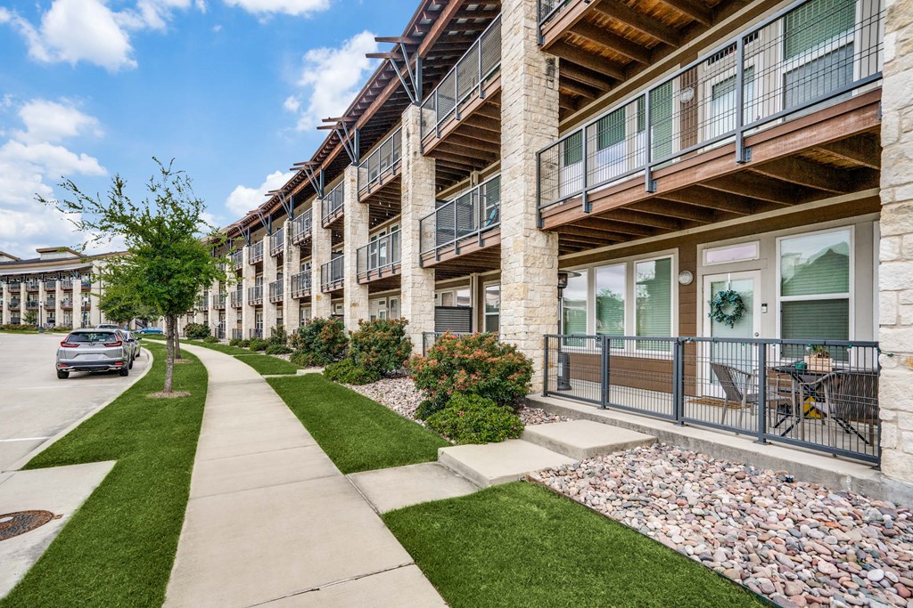 Painted Lake Circle Architecture