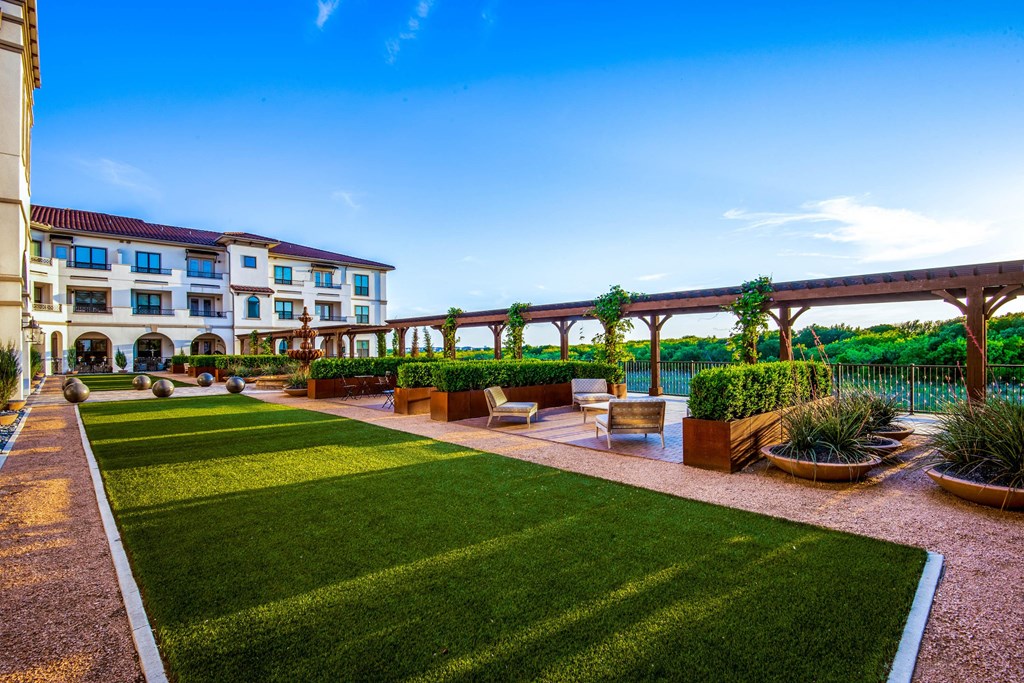 Spanish Fountains Courtyard