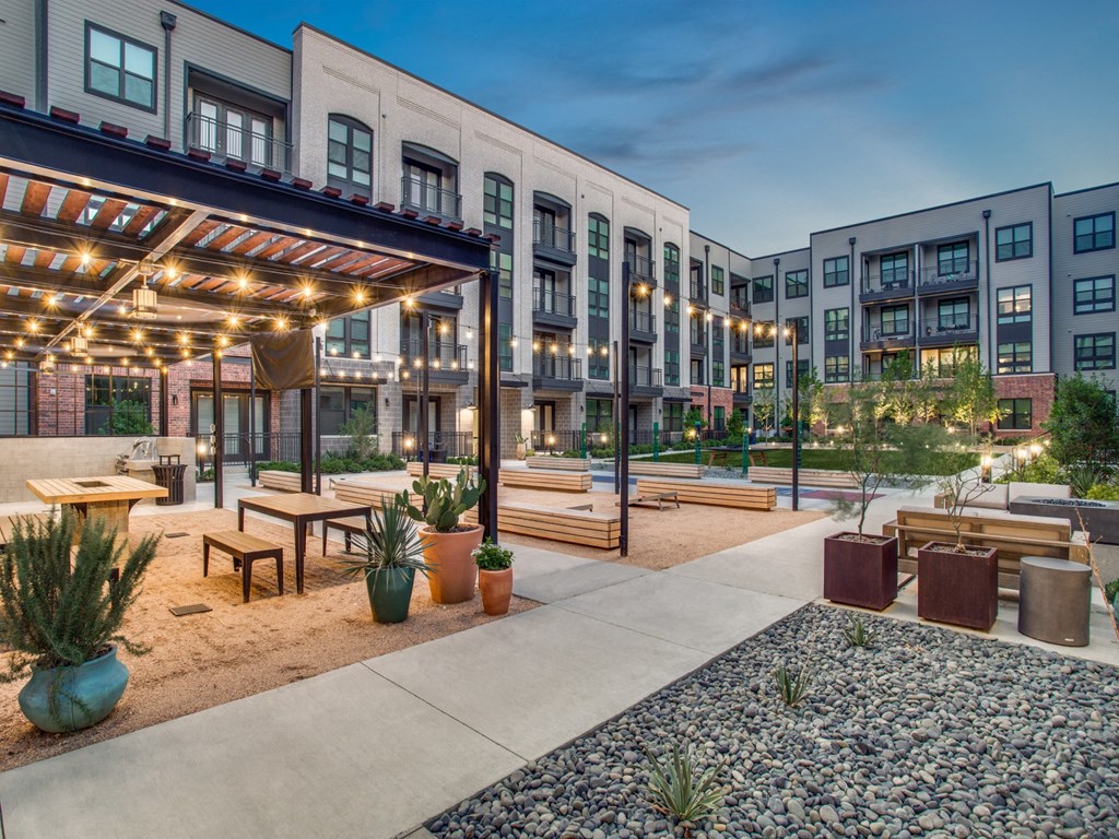 Brisbane Gardens at Byron Bay