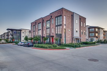 Sloane Street Apartments Plano Tx