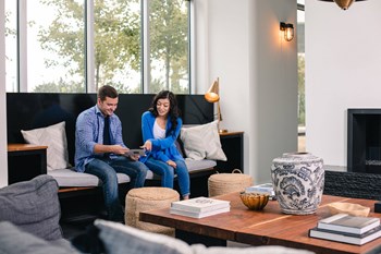 Leasing Center Leasing Center - Photo Gallery 4