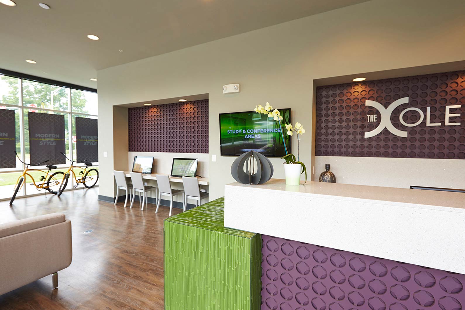 The Cole Apartments in Columbus, Indinana, Columbus apartments near Cummins, Columbus Indiana rentals, One bedroom apartment in Columbus Indiana, Two Bedroom, 1 Bedroom, 200 Jackson St Columbus IN