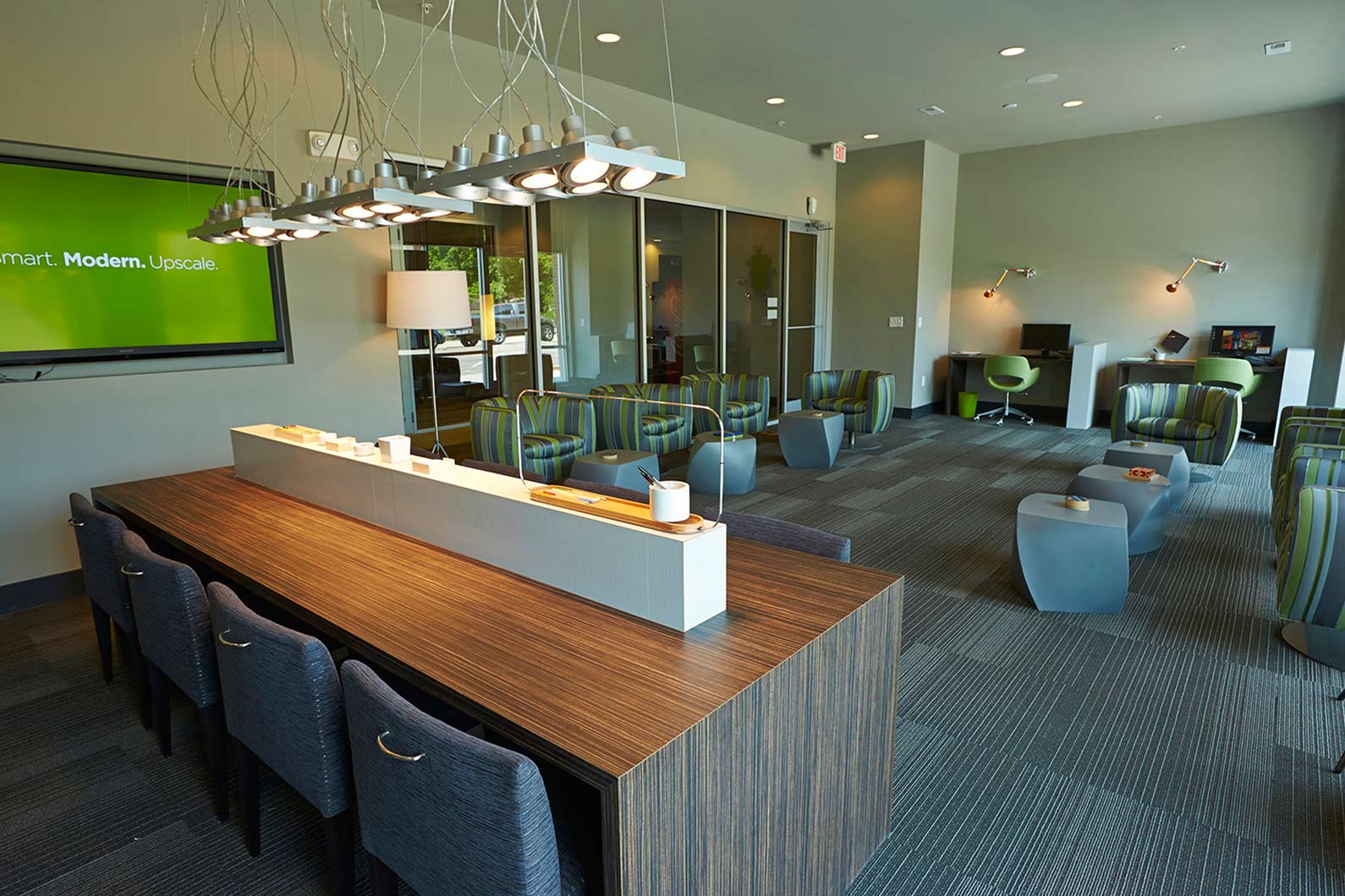 The Cole Apartments in Columbus, Indinana, Columbus apartments near Cummins, Columbus Indiana rentals, One bedroom apartment in Columbus Indiana, Two Bedroom, 1 Bedroom, 200 Jackson St Columbus IN