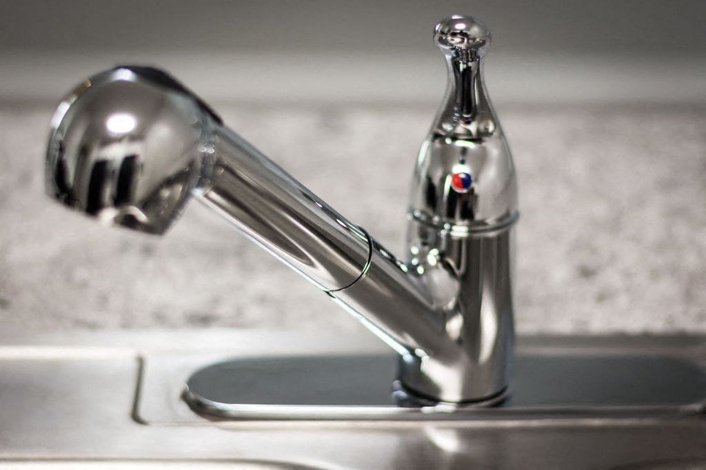 Kitchen Sink at The Summit at Avent Ferry, North Carolina, 27606