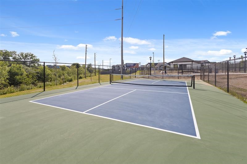 Outdoor pickleball courts at Nook Nine!