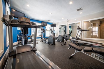 Fitness Center at Altitude at Blue Ash, Blue Ash - Photo Gallery 15