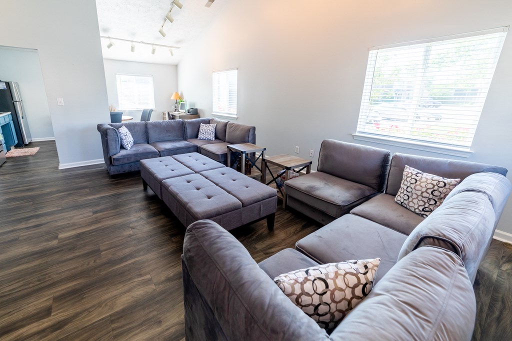 Living Room Interior at Autumn Oaks, New Castle, IN, 47362