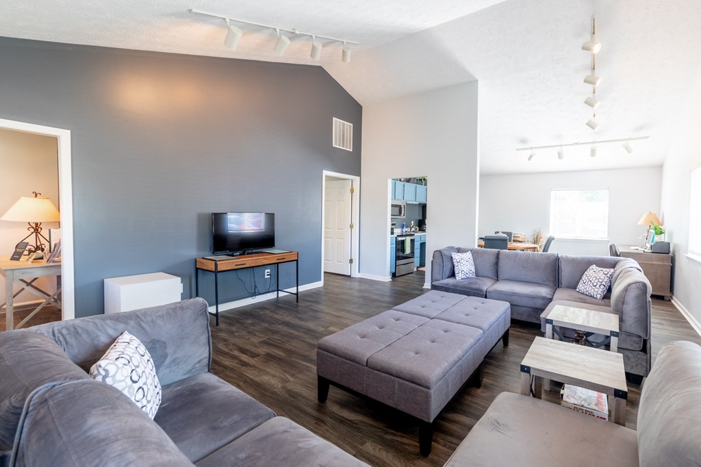 Living Area With TV at Autumn Oaks, New Castle