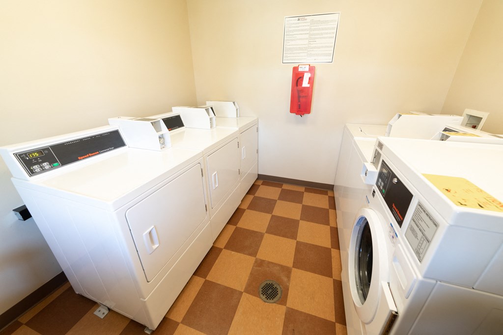 Laundry Room at Autumn Oaks, New Castle, 47362