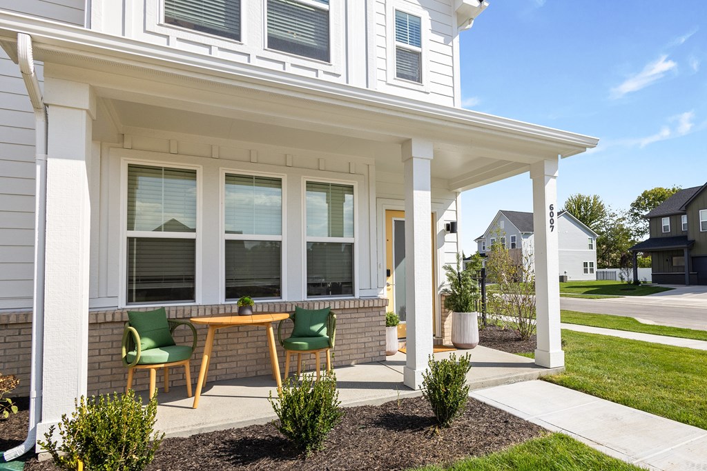Outdoor Porch at Mural Lewis Center, Lewis Center, Ohio