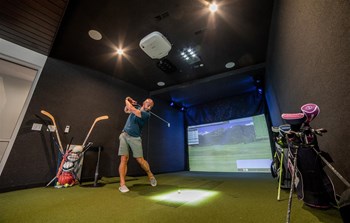 Golf and Multi sport Simulator at CityWay, Indianapolis, Indiana - Photo Gallery 9