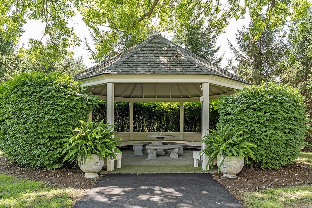 Garden Gazebo at Canter Chase Apartments, Louisville, KY