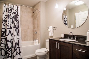 Large Soaking Tub In Bathroom at CityWay, Indianapolis - Photo Gallery 32