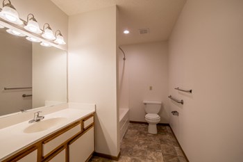 Cottages of Anderson Apartments in Anderson, IN accessible bathroom in apartment - Photo Gallery 6