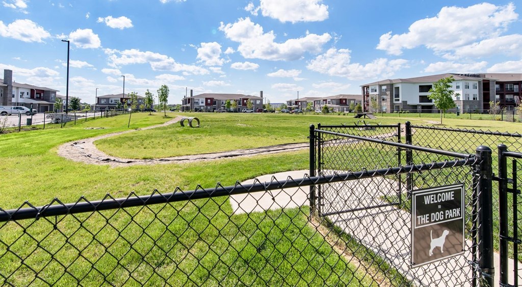 Pet park at Echo Park at Perry Crossing Apartments, Plainfield, IN, 46168