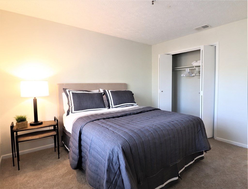 Bedroom With Closet at Rosemont Vinings Ridge, Atlanta, GA, 30339