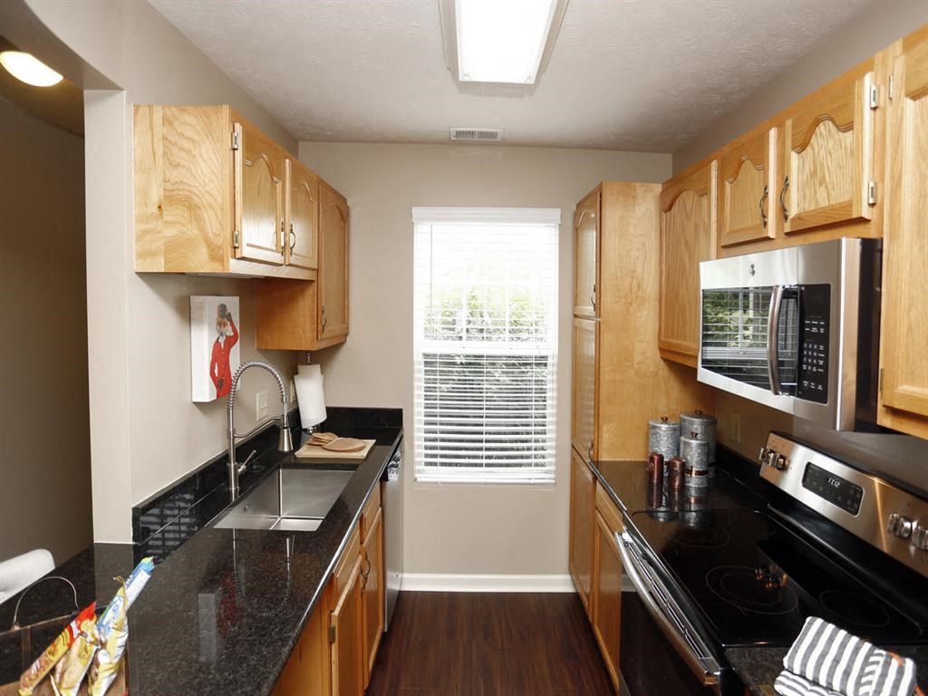 Heritage Trail Apartments in Terre Haute, IN near ISU