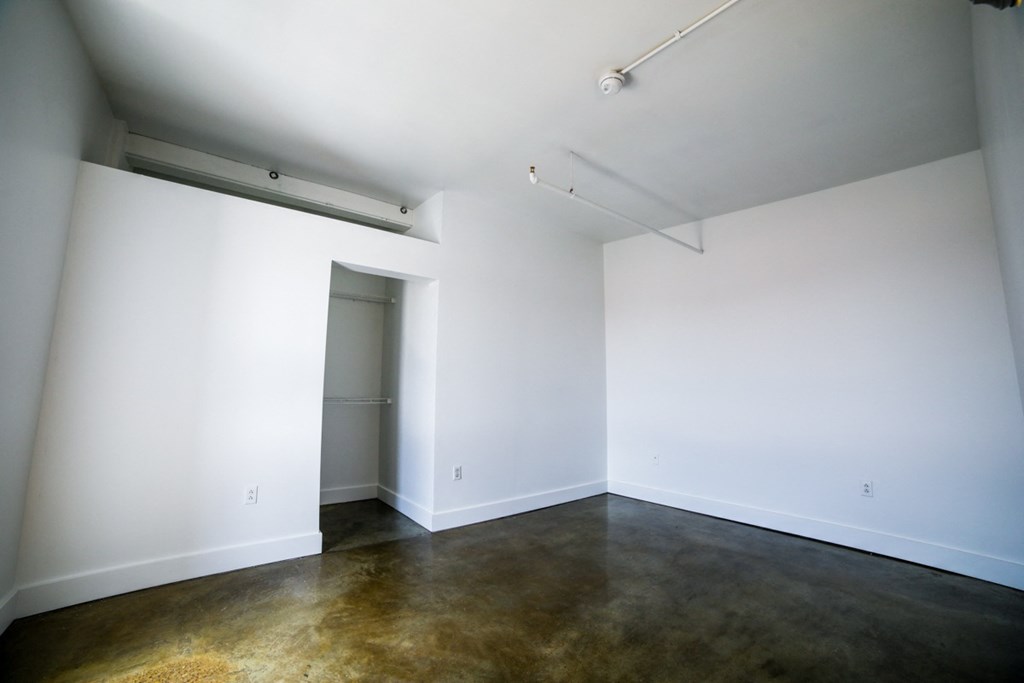 High Ceiling In Apartments at Janus Lofts, Managed by Buckingham Urban Living, Indianapolis, IN