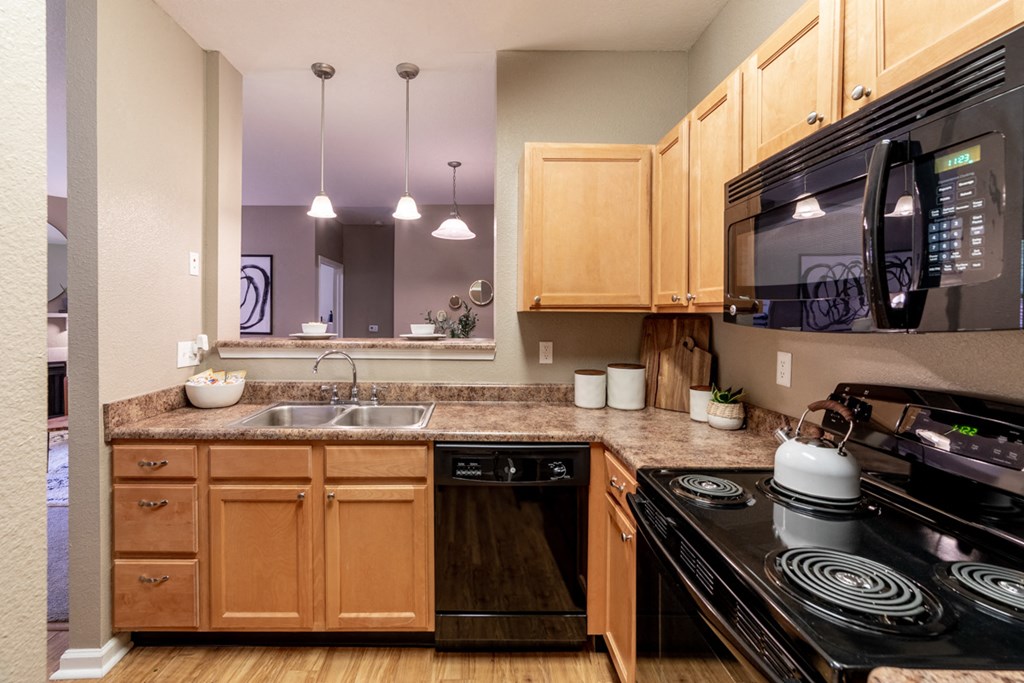 Modern kitchen appliances at The Reserve at Williams Glen Apartments, IN, 46077
