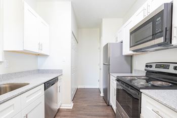 Fully Furnished Kitchen With Stainless Steel Appliances at Steeplechase at Shiloh Crossing, Indiana, 46123