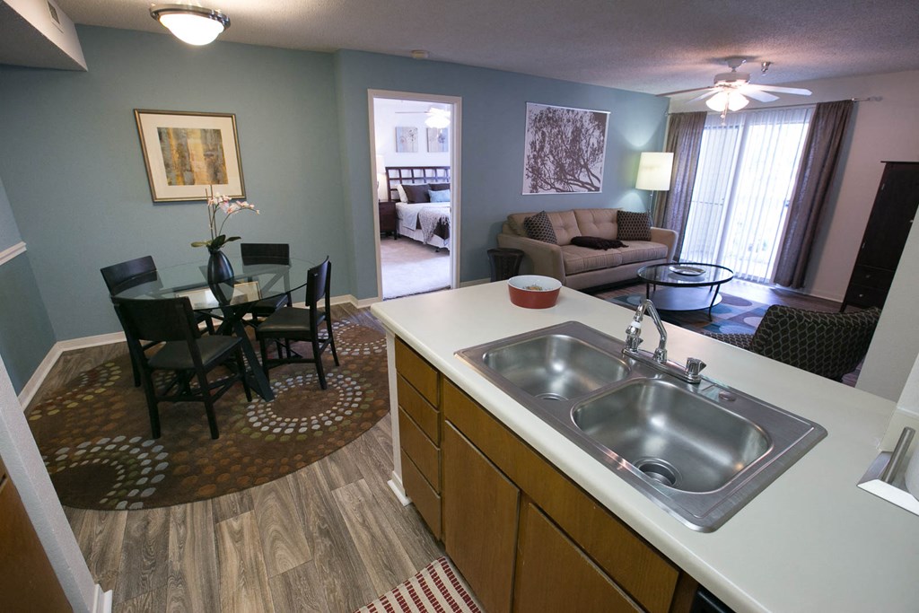 The Residence At White River Apartments