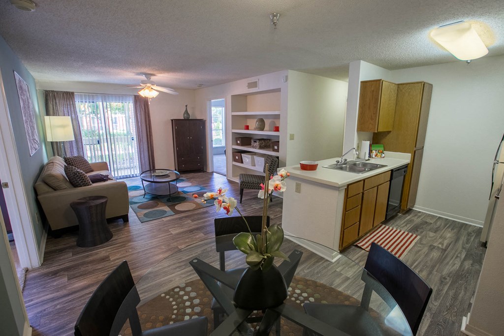 The Residence At White River Apartments