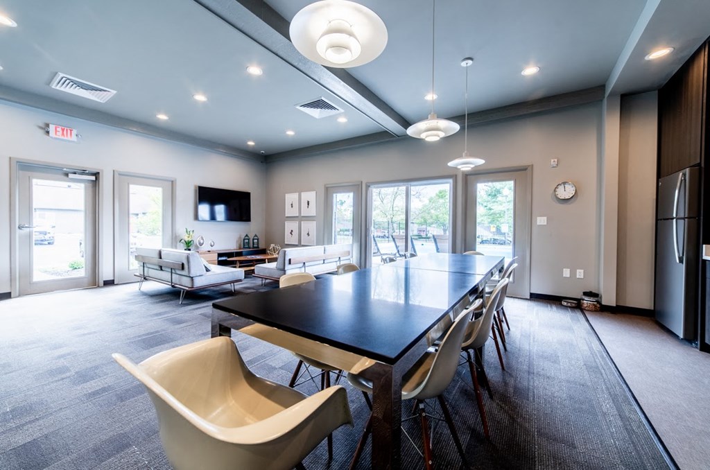 Posh Resident Lounge at Woodbridge Apartments, Louisville, 40242