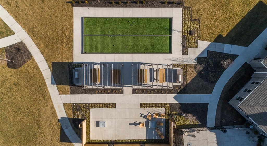 Outdoor Games at Echo Park at Perry Crossing Apartments, Plainfield, IN, 46168