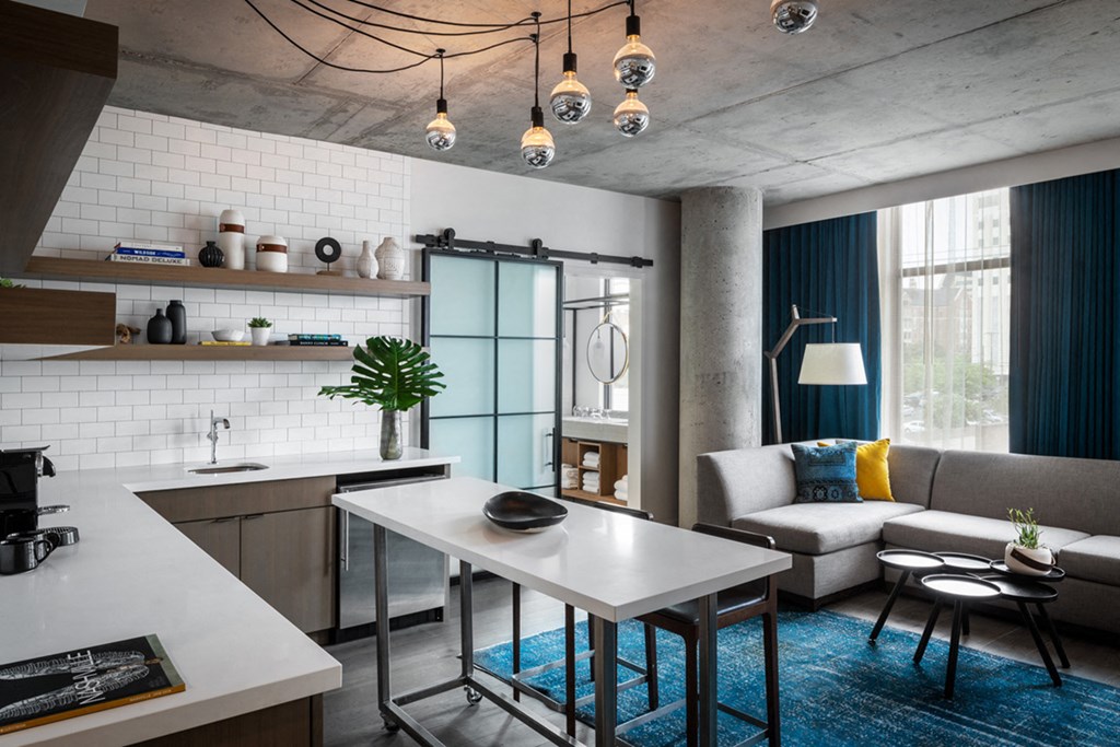 Modern Hotel Room at Aertson Midtown, Tennessee, 37203