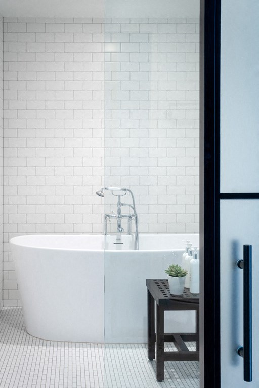 Large Soaking Tub In Bathroomat Aertson Midtown, Tennessee, 37203