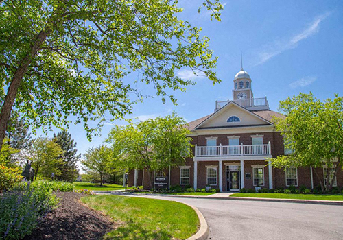 Front driveway at The Reserve at Williams Glen Apartments, 2201 Williams Glen Blvd, Indiana