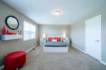 Large Comfortable Bedrooms at Gramercy, Indiana, 46032
