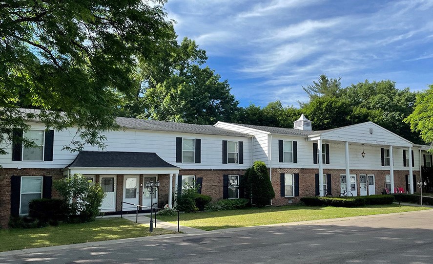 Woodland Apartments exterior