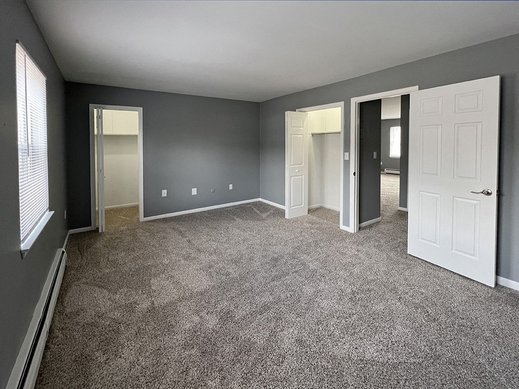 Woodland Apartments bedroom