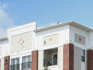 Mid-rise apartment building with 20 floorplans to choose from