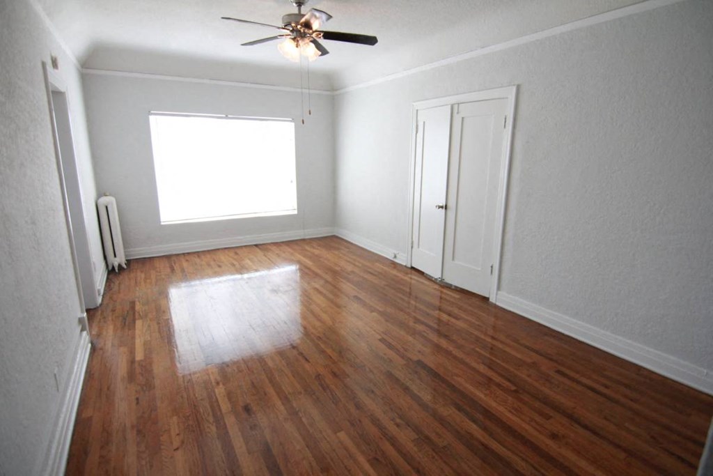 Living Room Unfurnished